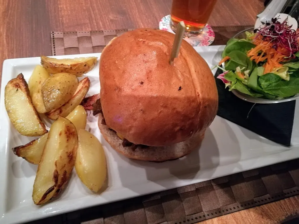 Michele Castelletti_Bi Birre & Bistrot_Casciago_review