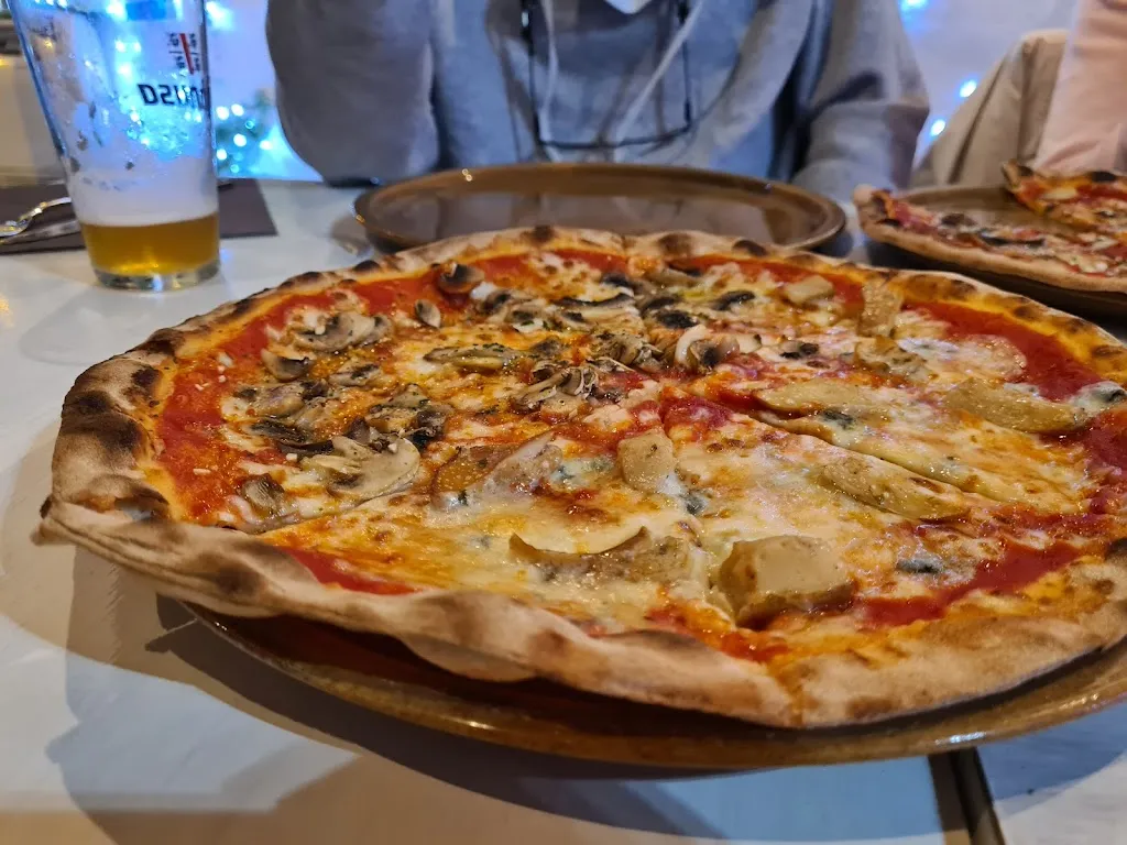 Rotem Ben Zeev_La Boutique Della Pizza_Cascina Elisa_review