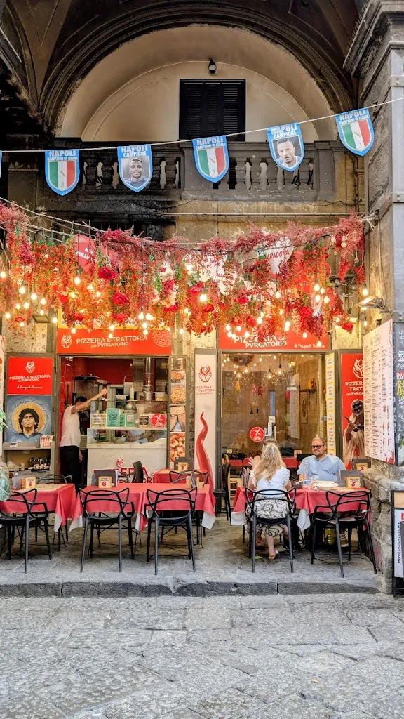 Pizzeria e Trattoria del Purgatorio_Casco_slider_image_3