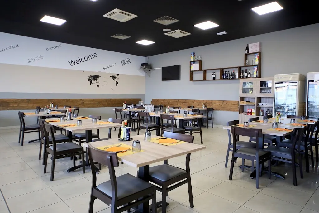 Ristorante Pizzeria On The Road_Casalpusterlengo_slider_image_3