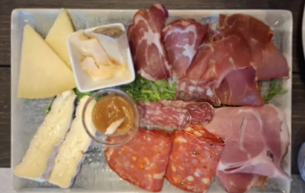 Simona Calia_Damanzi Ristorante Braceria_Borgo Santa Maria Immacolata_review