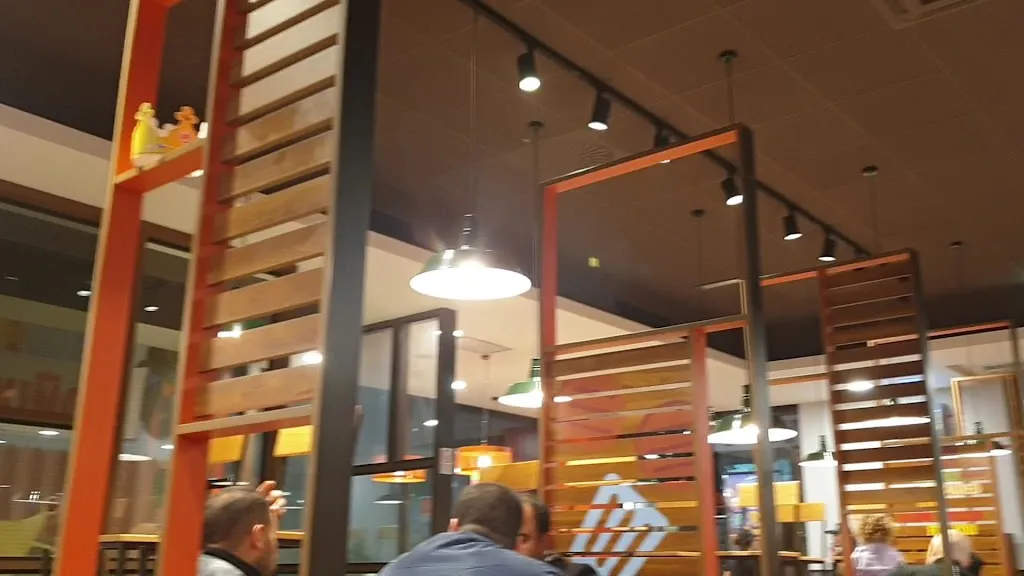 Burger King_Casalpusterlengo_slider_image_2