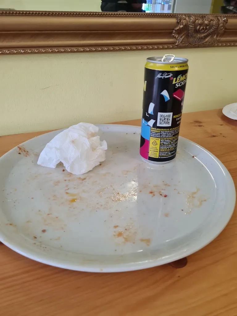 Hector Enrique Huamán_Pizzeria da Sara_Casalpusterlengo_review