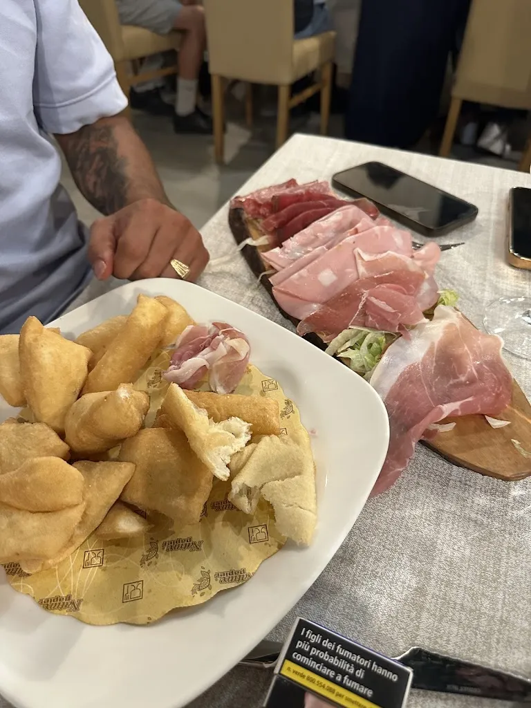 Karen Delgado_Ristorante San Giorgio La Pergola_Casalpusterlengo_review