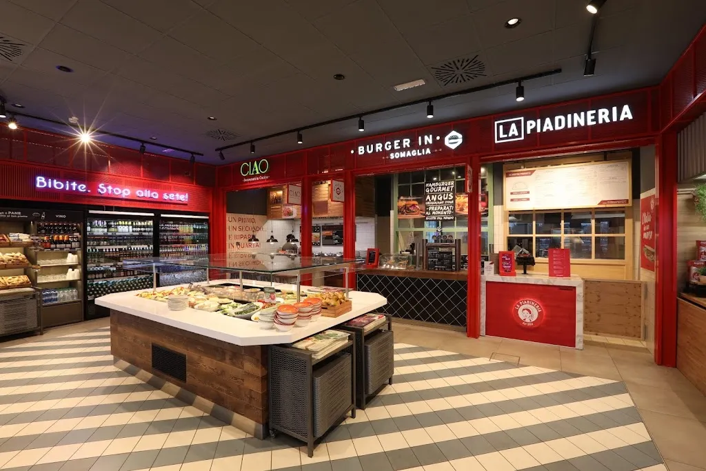 Autogrill restaurant in Casalpusterlengo