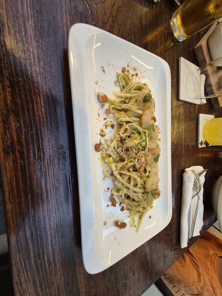 Mitja Hertiš_Siné | Trattovia_Alberobello_review