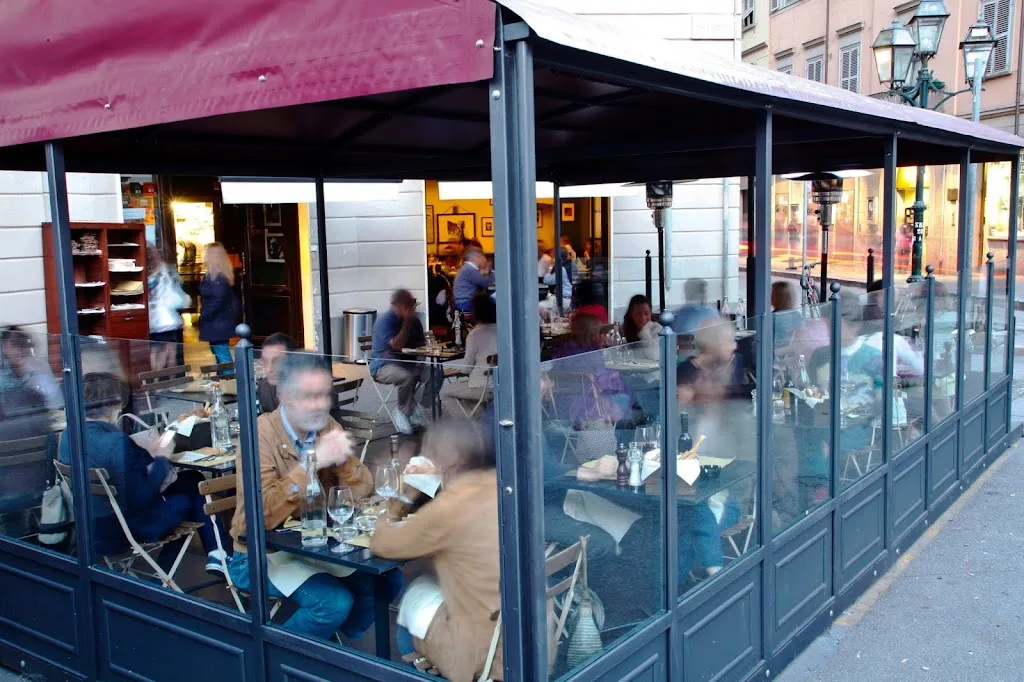 Scannabue restaurant in Case Nuove