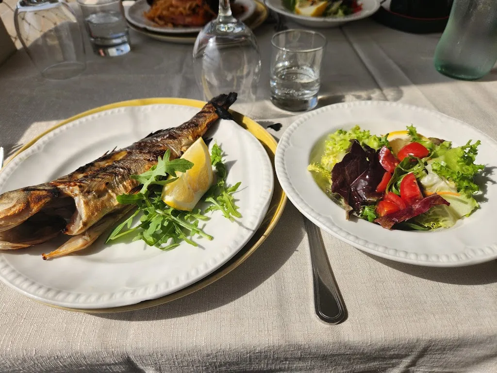 Ron Ortiz_Baia di Ponente_Case Nuove_review