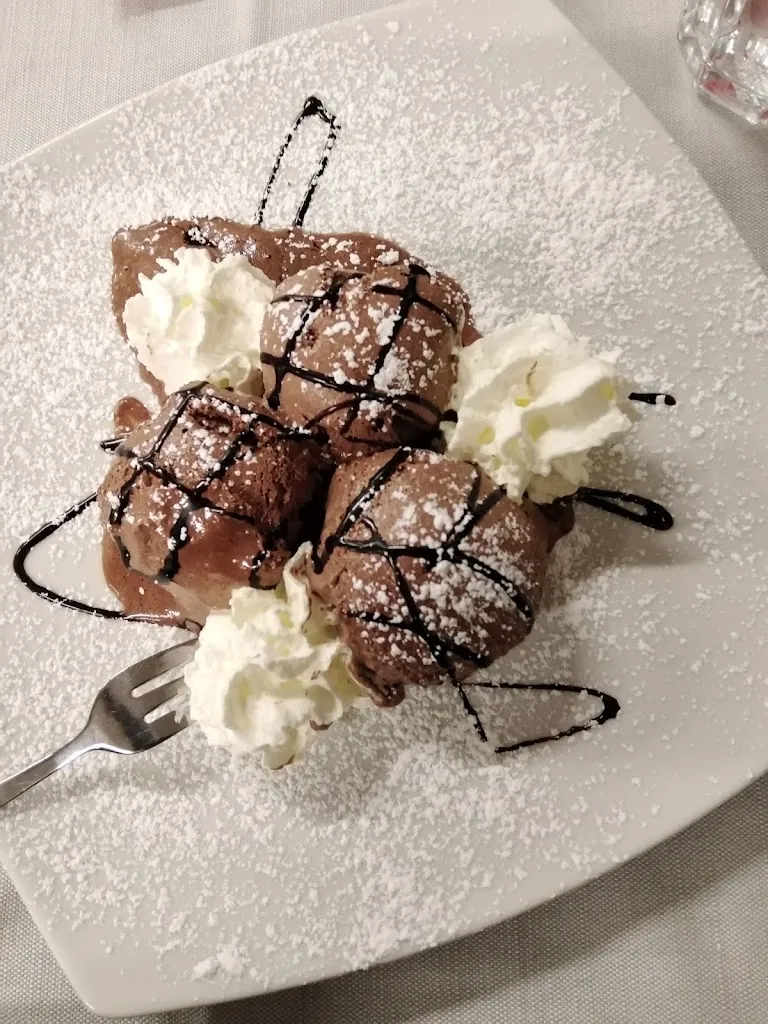 Ristorante Pizzeria Amalfi di Pezzera Diego_Casnigo_slider_image_2