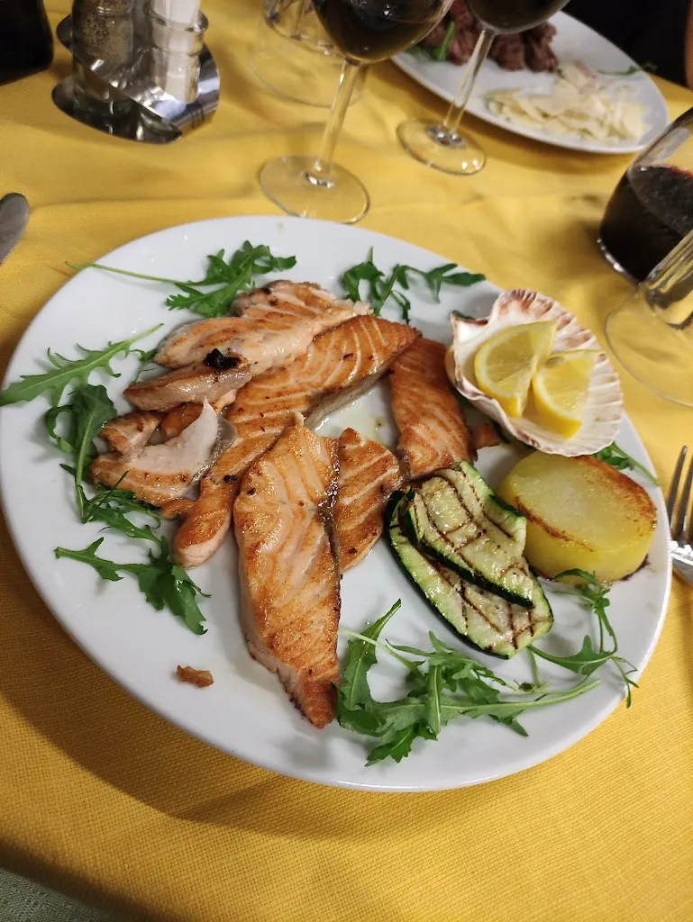 Ristorante Pizzeria Amalfi di Pezzera Diego_Casnigo_slider_image_3