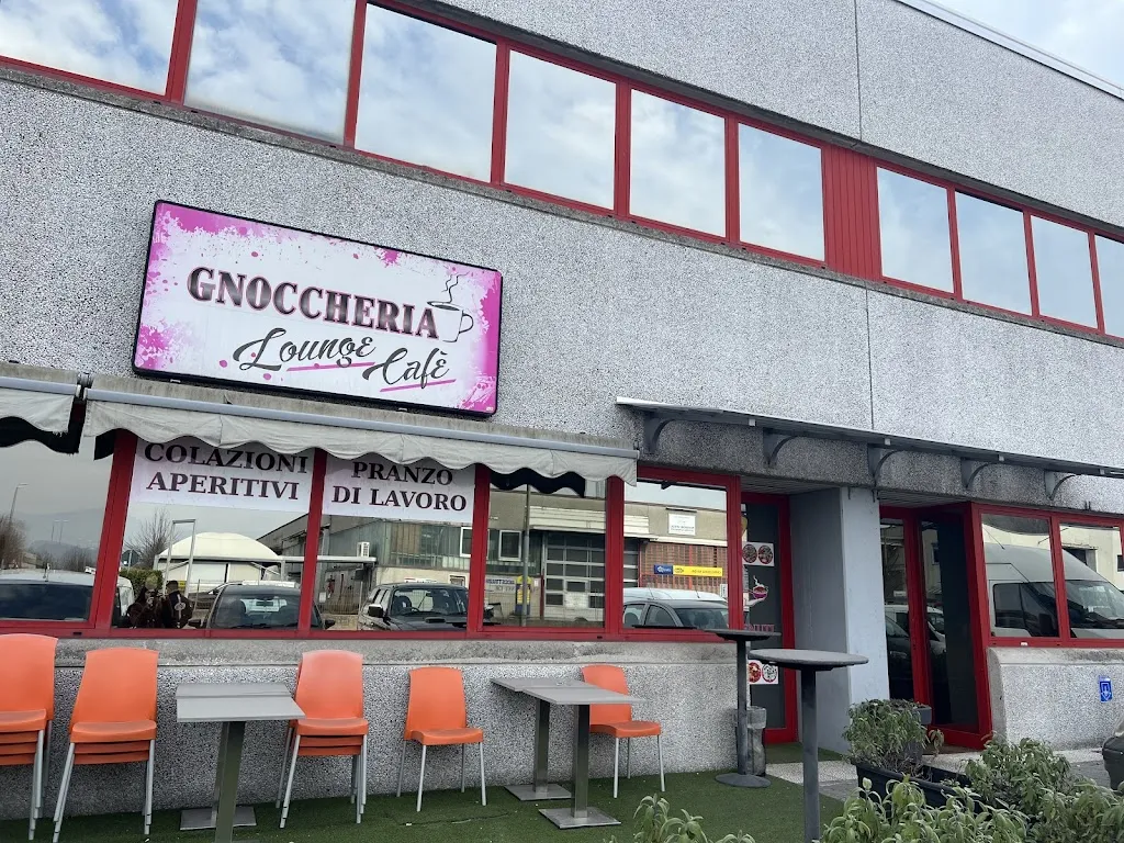 La Gnoccheria di Como restaurant in Casnate Con Bernate