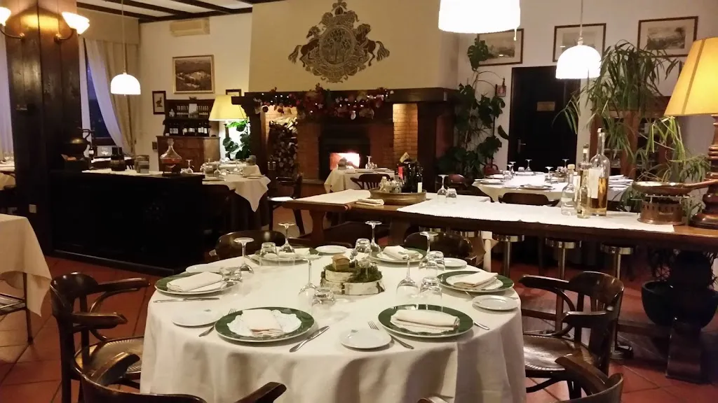 Le Querce 1963 restaurant in Casorate Sempione