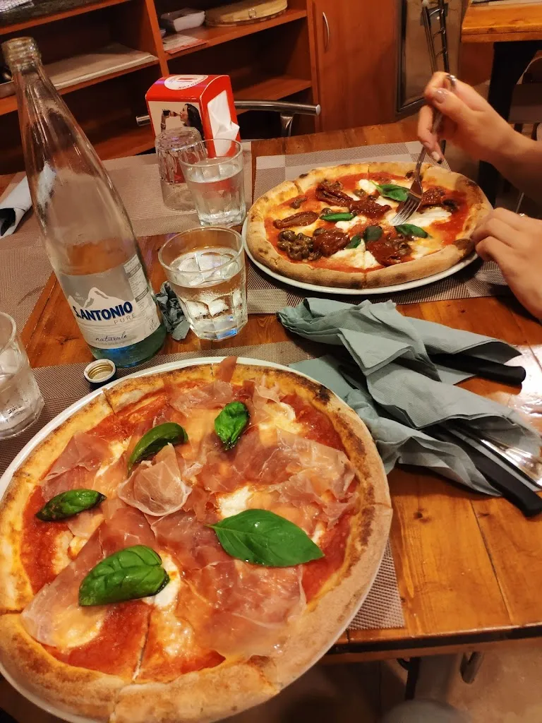 Сергей Севкович_Oasi Pizza_Casorate Sempione_review