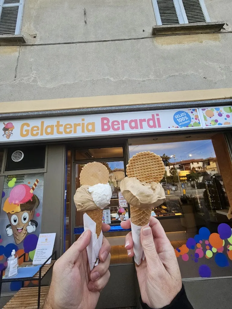 Michael Bain_Gelateria Berardi_Casorate Sempione_review