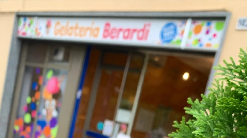 Gelateria Berardi_Casorate Sempione_slider_image_1