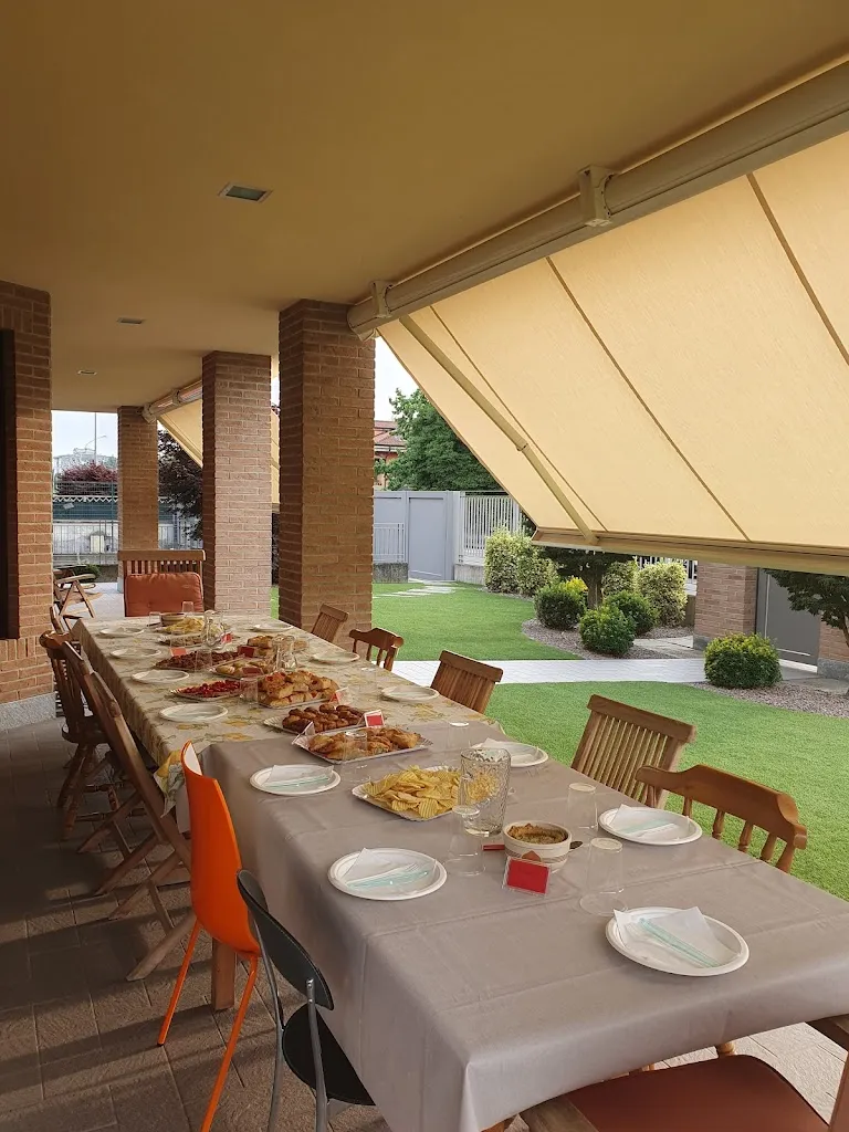 Home Restaurant Casa Sara restaurant in Cassano d'Adda