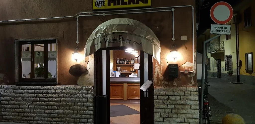 Comac Ahern _Vecchio Fiume_Cassano d'Adda_recensione