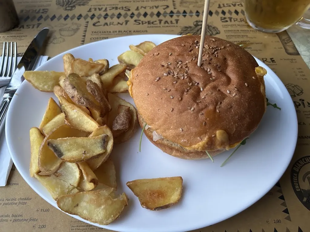 Hamburgeria Jalapeno - Cassina Valsassina_Cassina Valsassina_slider_image_3