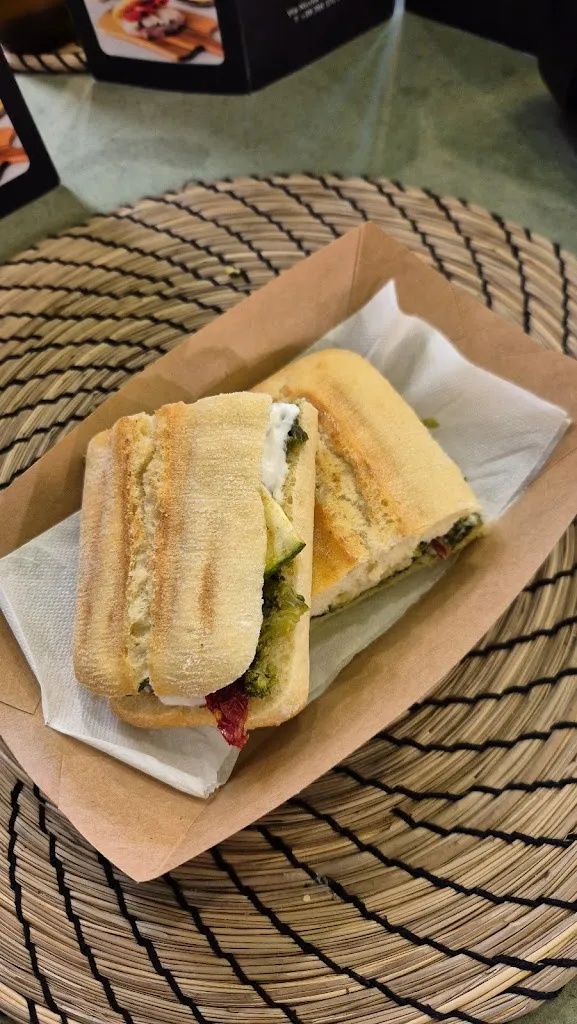 Ticket to heaven_Alberobello_slider_image_2