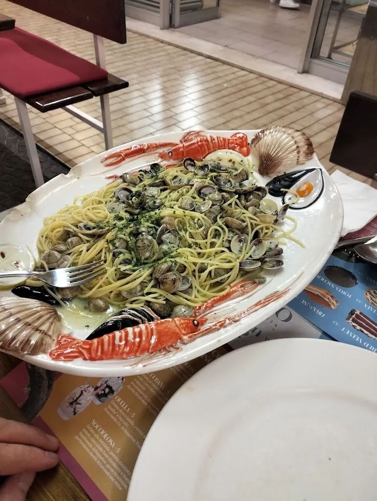 Enrico Di burago_Capri_Cassina de' Pecchi_review