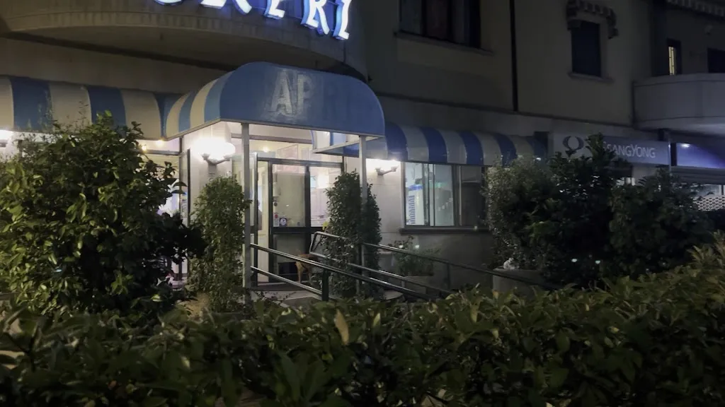 Stividy Boy_Capri_Cassina de' Pecchi_review