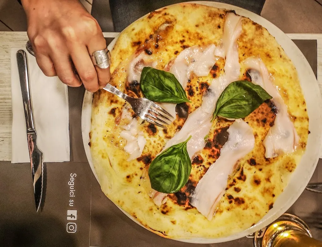 desdemona varon_Pizzeria Flappo_Cassina de' Pecchi_review