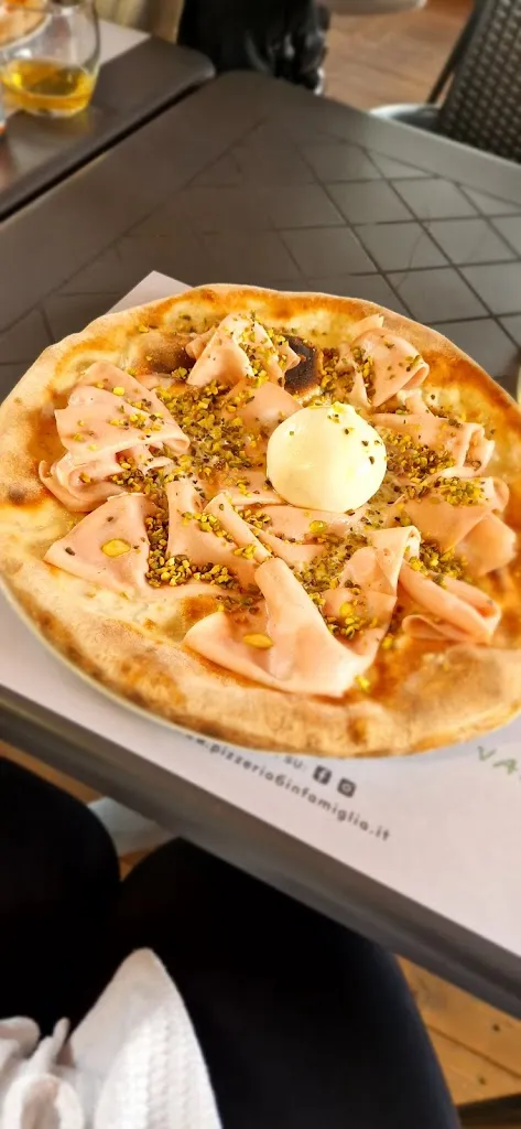 Menu_6 in famiglia - Pizza House_Cassina de' Pecchi_image_4