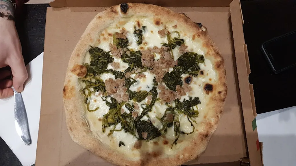 Sara Mainetti_Pizzeria Il Pancione._Cassina de' Pecchi_review