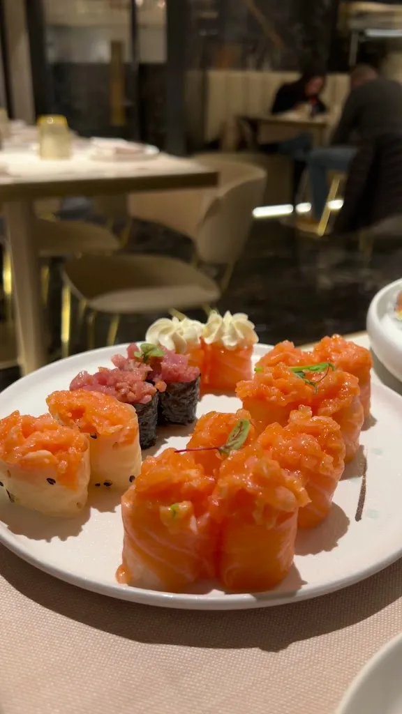 Asahi Japanese Restaurant_Cassina de' Pecchi_slider_image_2