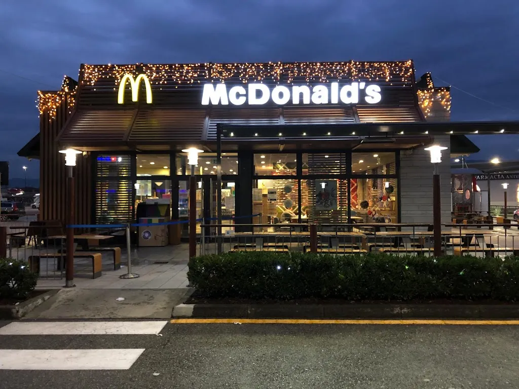 McDonald's restaurant in Castegnato