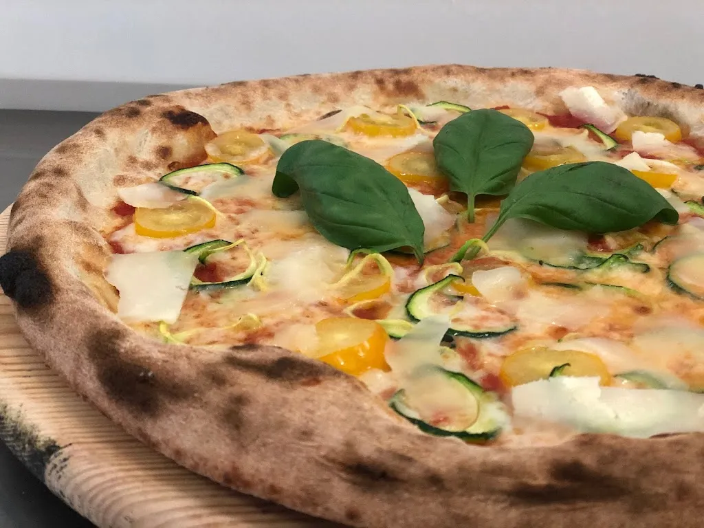 Amalfitana Snc Di Massimo Nicola e C. restaurant in Castegnato