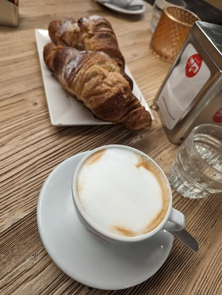 Triskell Young_Senso Unico | Bistrot - Pizzeria - Bar_Alberobello_review