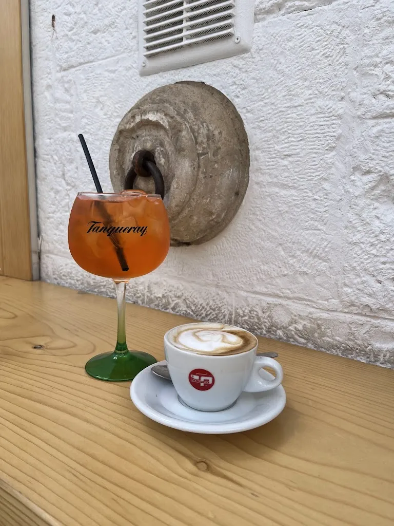 Szymon Smoleński_Senso Unico | Bistrot - Pizzeria - Bar_Alberobello_review