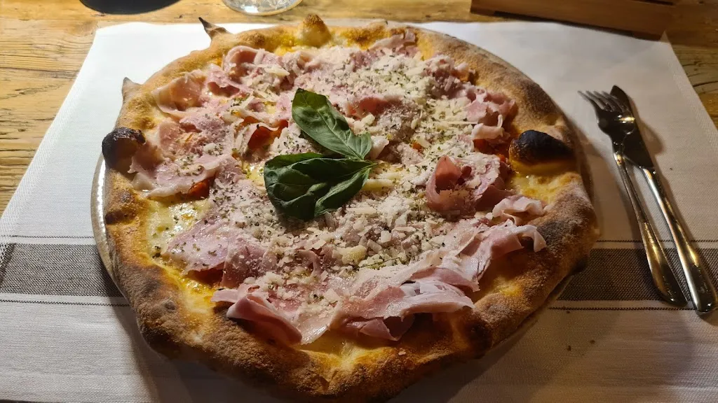Matei_Pizzeria Corona_Castel d'Ario_recensione