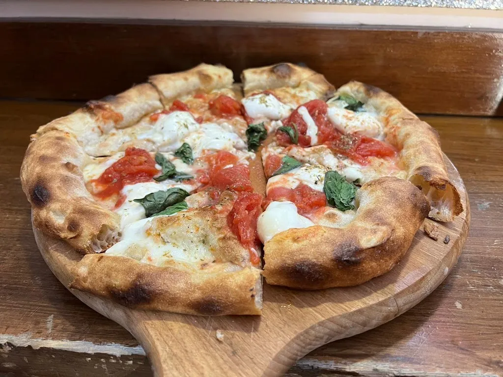 Pizza Planet Castel d'Ario, consegna a domicilio_Castel d'Ario_slider_image_3