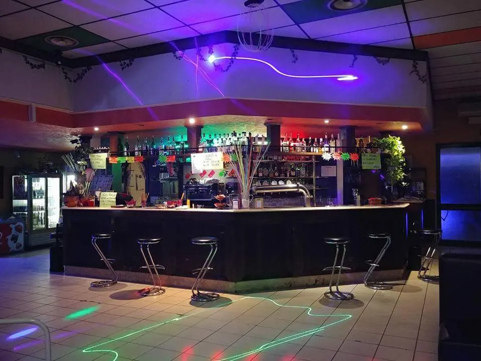 Bar Army Sala giochi_Castel d'Ario_slider_image_1