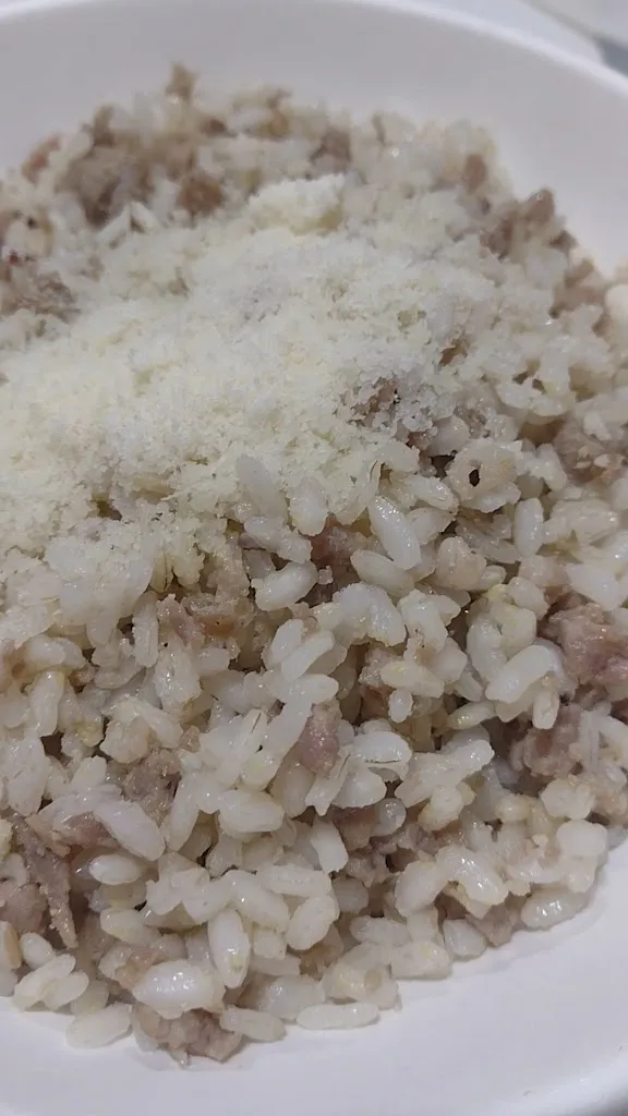 FESTA DELL OSSO restaurant in Castel d'Ario