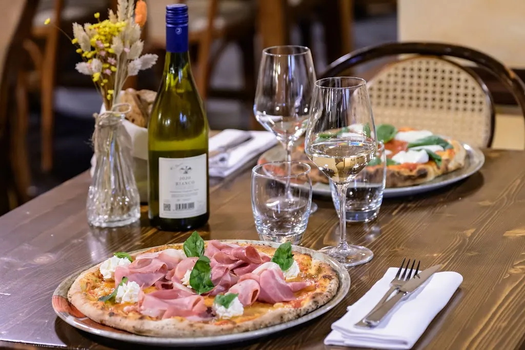 La Padella e la Brace_Castel Gabbiano_slider_image_3