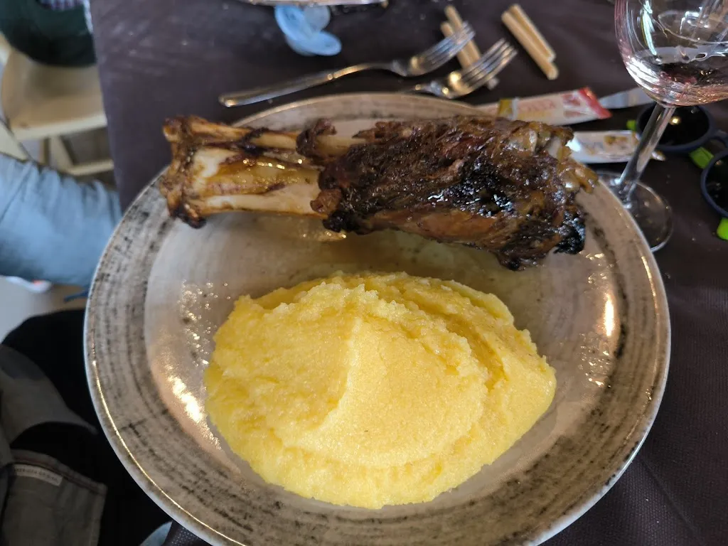 Il Gabbiano Felice_Castel Gabbiano_slider_image_2