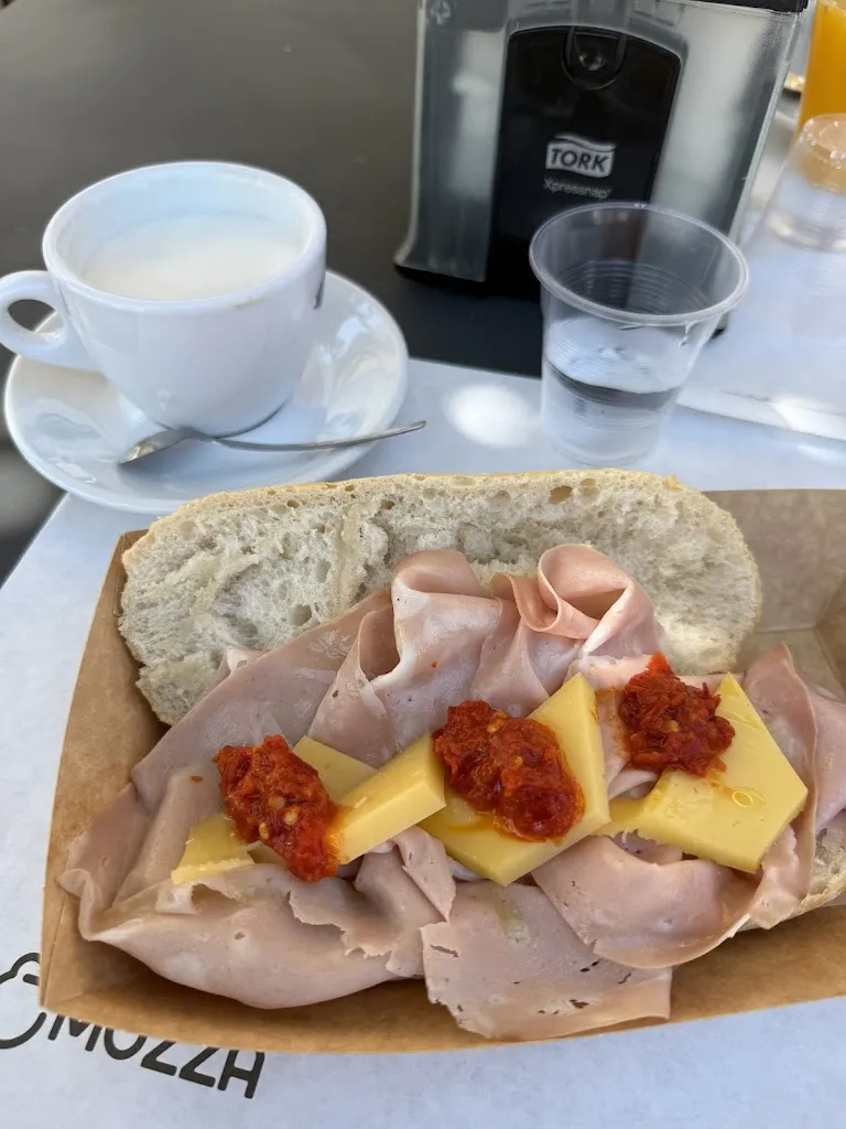 Christina wagner_Paninoteca Pane e Mozza - casari e salumieri_Alberobello_review