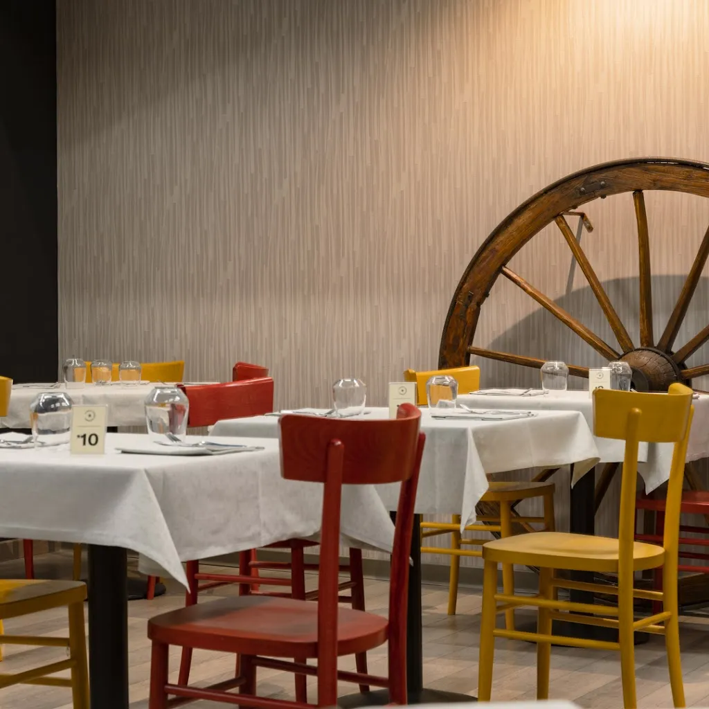 La Ruota* Pizzeria Ristorante restaurant in Castano Primo