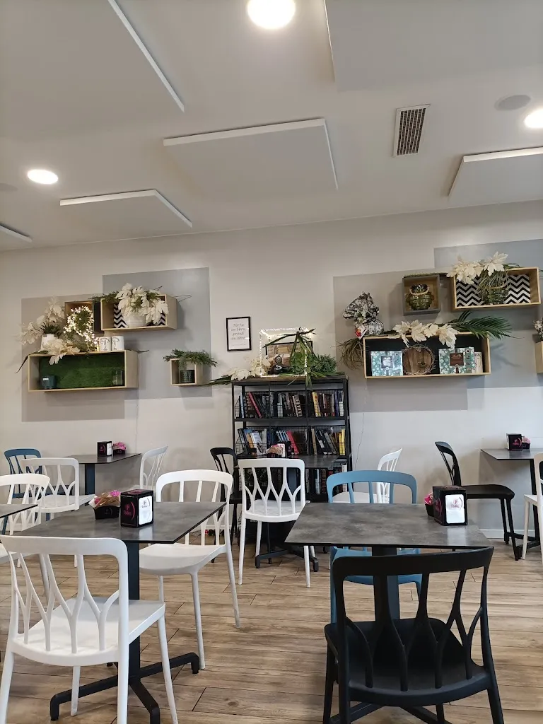 Roberta Gasparini_Bar Punto Felice_Castano Primo_review