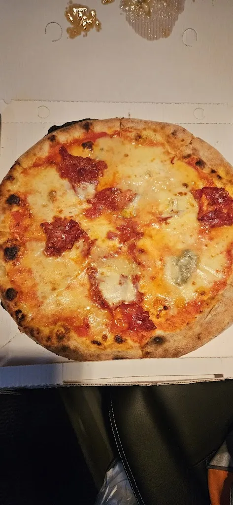 Ivan S._Pizzeria da Tony_Castano Primo_review