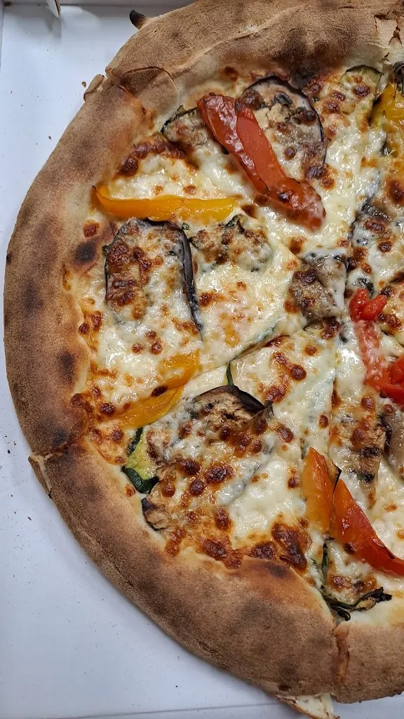 Menu_Pizzeria Fuori Strada_Castano Primo_image_4