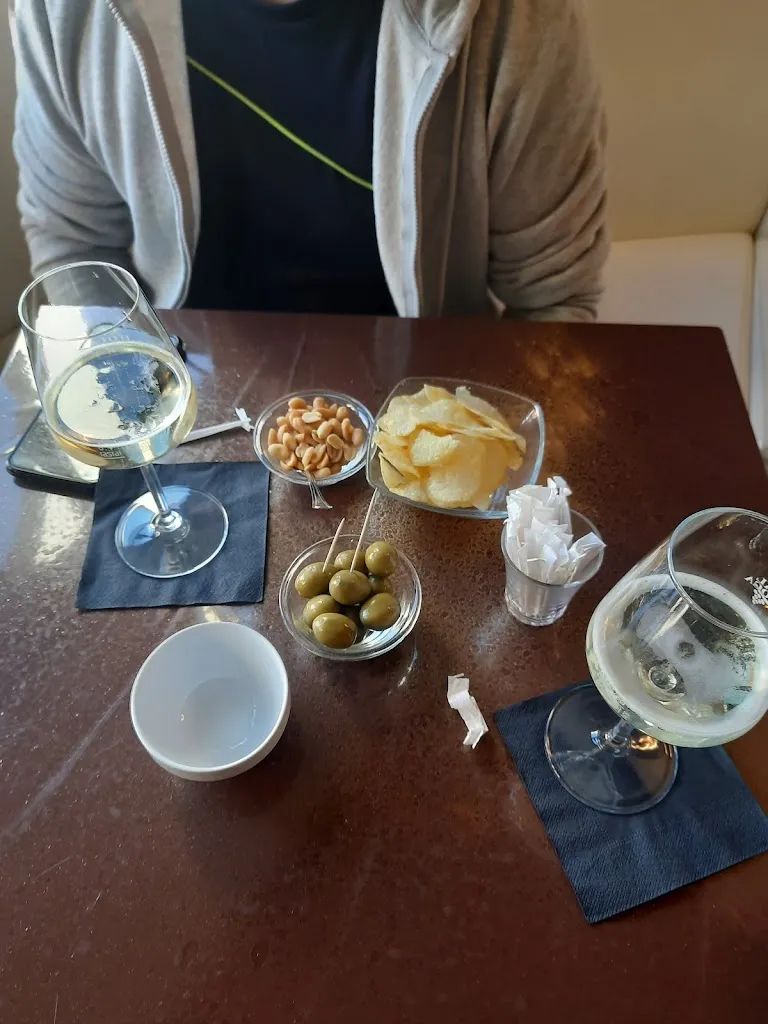 Menu_Xenia Zone Snc Di Cristina M. & C._Castano Primo_image_2