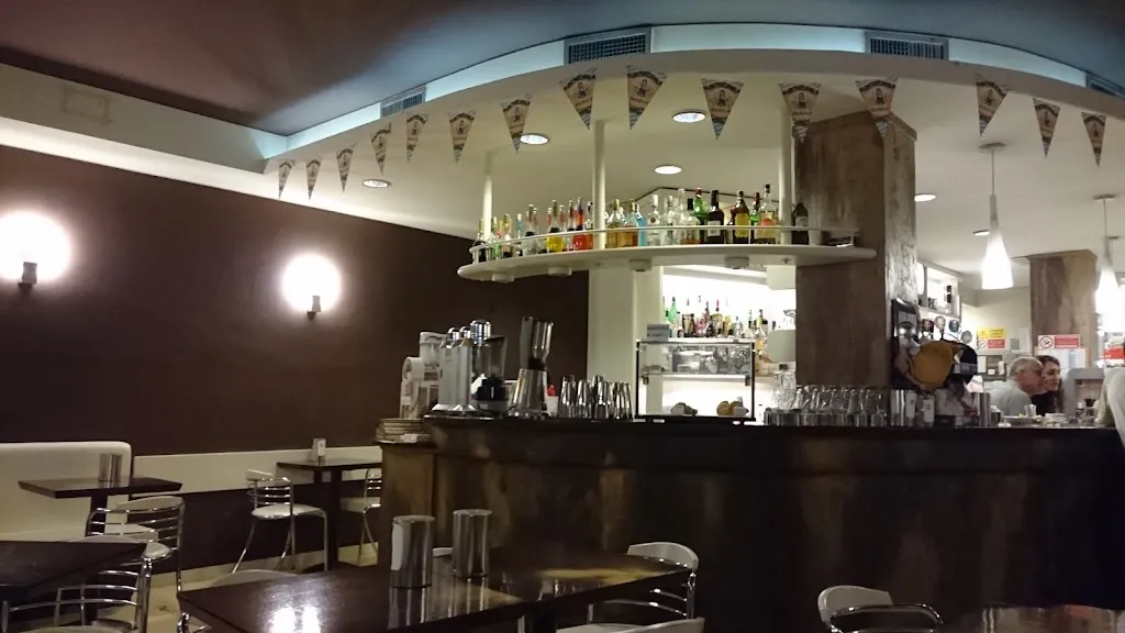 Xenia Zone Snc Di Cristina M. & C. restaurant in Castano Primo