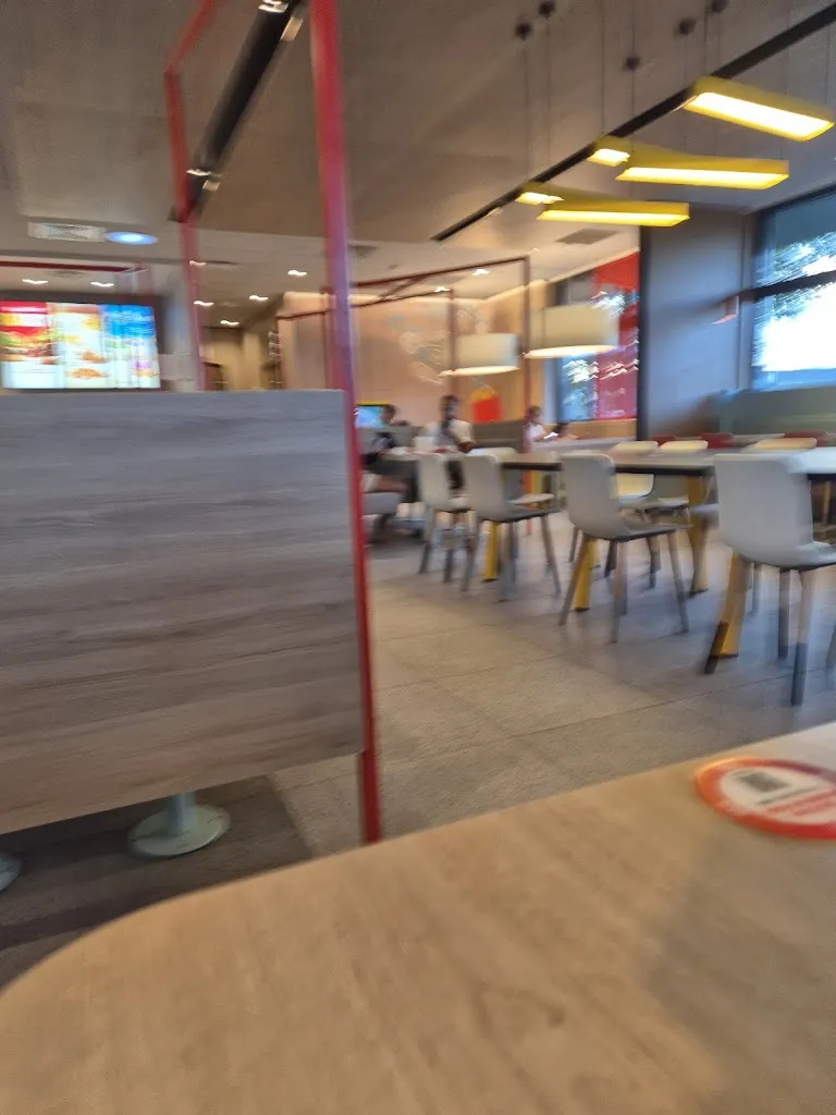 Andrea Miglia_McDonald's Castano Primo_Castano Primo_review