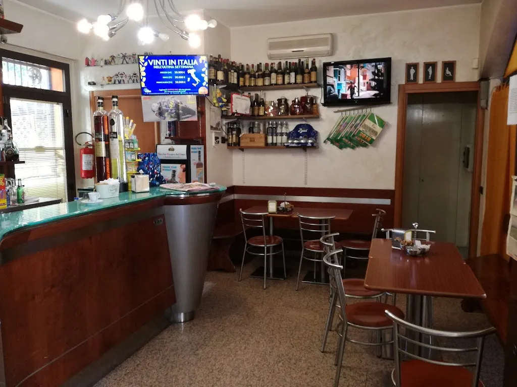 Caffè Magenta_Castano Primo_slider_image_2