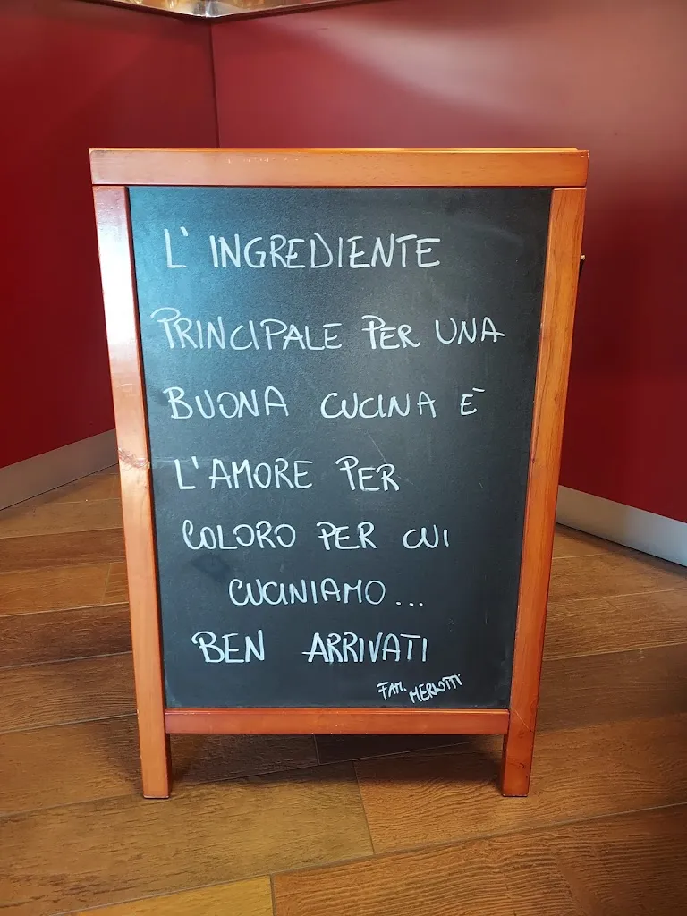 Menu_Corona Bar Gelateria Trattoria Di Merlotti Marilena E Merlotti Elisa_Castano Primo_immagine_1