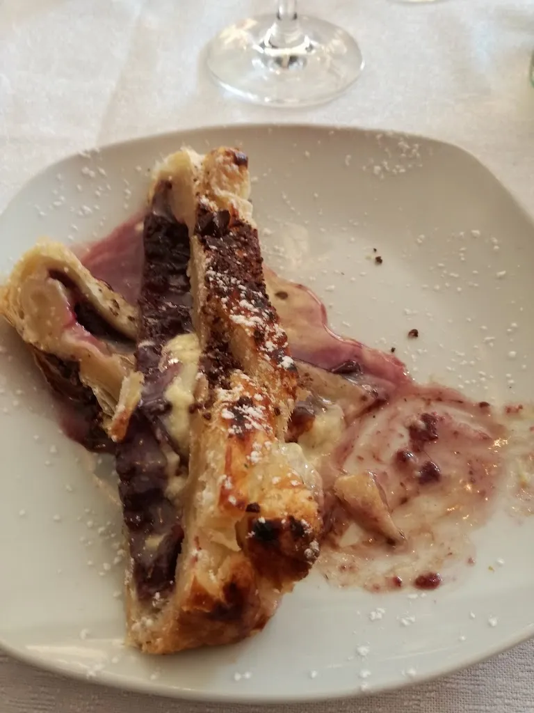 LA FORCHETTA E IL BICCHIERE CURIOSO_Castel Rozzone_slider_image_2